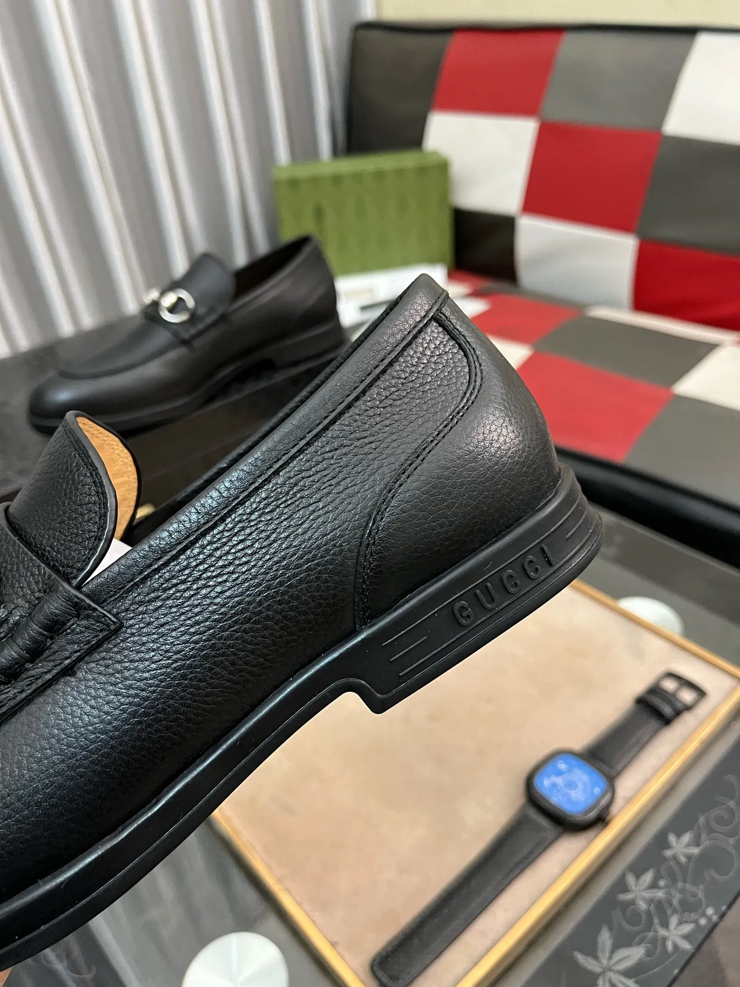 Men's shoes 💰540⌚️⌚️【GUCCi】Original frosted calfskin, water-dyed cowhide lining, original outsole, men's and women's fashion, formal casual leather shoes, slip-on men's and women's shoes series, young fashion, European and American trends, British style, casual matching, comfortable feet, standard code: men's size 38-443️⃣Colors available